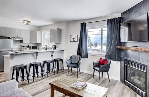 Harvie Heights Condo | Mountain View Condo Near Banff & Canmore