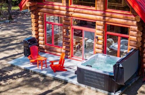 Mauricie Ski Chalet | Nature River & Spa - Les Pins de Mekinac