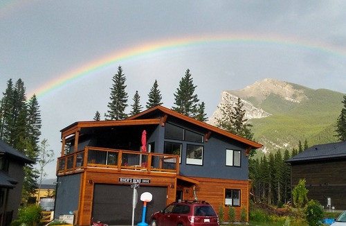 Dead Man's Flats Apartment | Near Canmore, AB a One Bedroom studio suite with full bath and kitchentte in DMF