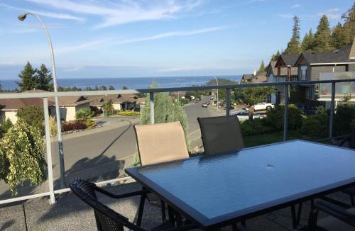 Regional District of Nanaimo House | NeckPoint Treasure BNB