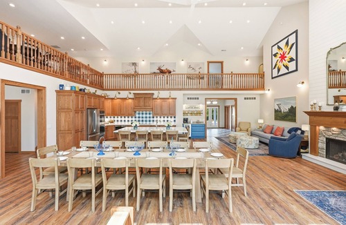 New Philadelphia House | NEW Estate-Sized Farmhouse | 11 Bed/11.5 Bath | Indoor Pool, Gym | Elevator