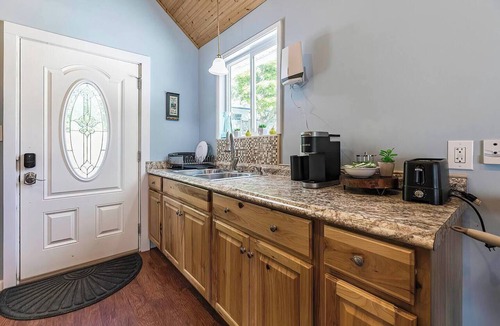 North East House | NEW! Lake Cottage Getaway | Beach Access + Pets OK | North Cottage