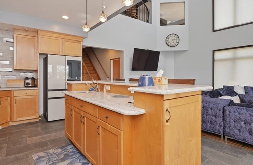 North Greece House | NEW! Rochester Lakeview 4BR with Firepit Sleeps 6