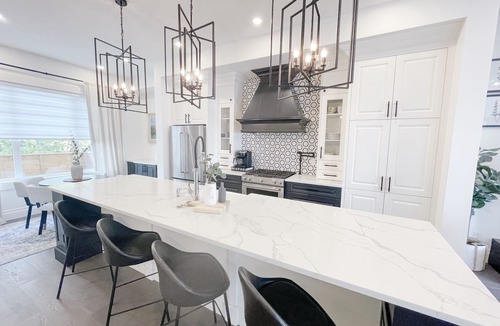 Banff Trail House | NEW! Stunning Townhome in Desirable Capitol Hill w/Garage