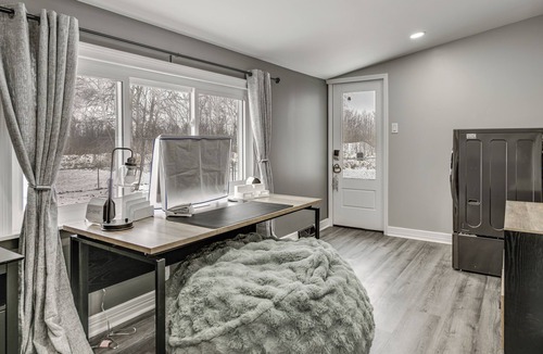 Depew House | Newly Remodeled! Upscale Home in Buffalo Suburbs
