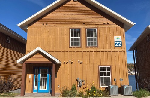 Houghton Cabin | Northwoods Waterway Cabin 22A