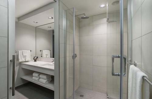 Winnipeg Hotel | Norwood Hotel