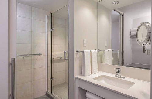 Winnipeg Hotel | Norwood Hotel