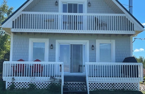 Pictou County Cottage | Ocean Front Cozy Cottage Overlooking Prince Edward Island.