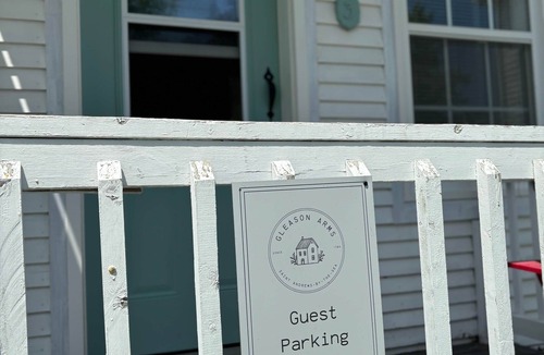 St. Andrews House | Ocean view stay on Water Street