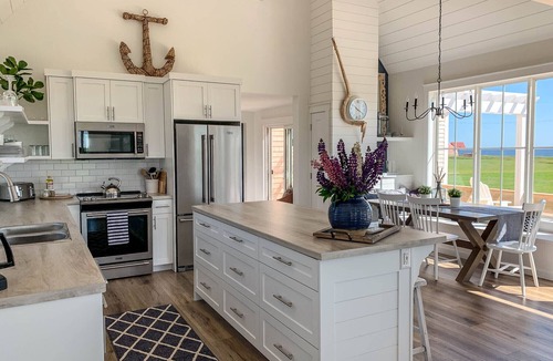 Sea View House | Ocean views, 2 min walk to beautiful beach, AC