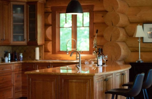 Sutton House | Old Notch - Nature & Spa