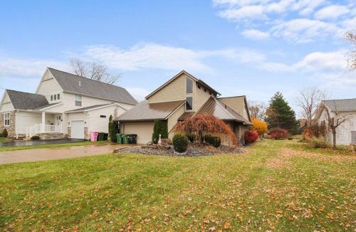 Port Clinton Villa | On the Water Lake House with Dock and Hot Tub