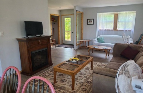 Gaspereaux House | Oyster bay resort… this property is new this year so no reviews yet.