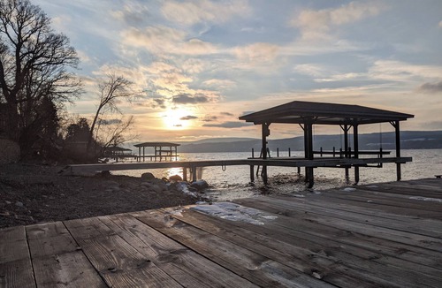 Rushville House | Peace of the Lake: Lakeview sunsets, sauna & enjoy the lake!
