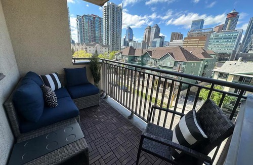 Beltline Apartment | Peaceful DT Condo | Saddledome | HeatedParking