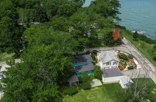 Mentor-on-the-Lake Apartment | Perfect location Across from the Lake and park!