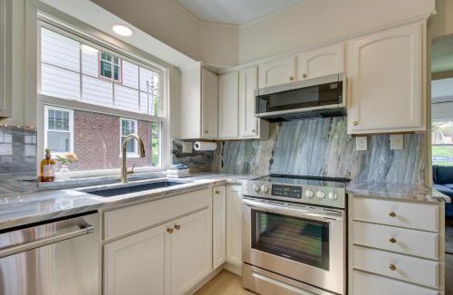 Roselawn Finance House | Pet-Friendly Cincinnati Retreat w/Hot Tub