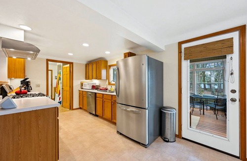 Egg Harbor Cottage | Pet Friendly Cottage in Egg Harbor-Close to Beach