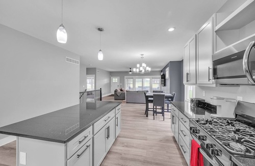South Bend House | Pet-friendly Getaway With Golf & Private Patio Retreat 4 Bedroom Home