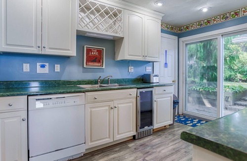 Town of Jerusalem Cottage | Pete's Place:"Perfect Spot for an Affordable Lakeside Vacation"