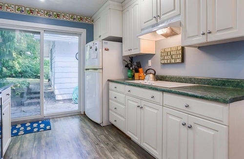 Town of Jerusalem Cottage | Pete's Place:"Perfect Spot for an Affordable Lakeside Vacation"