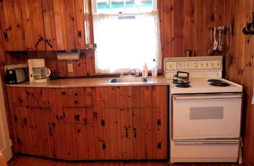 Bayswater House | Picturesque Vacation Cottage with Superb Views near Saint John, New Brunswick