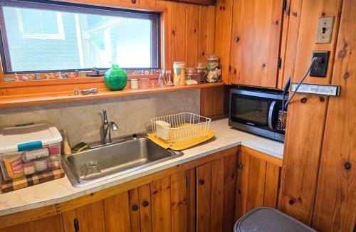 Oak Bluffs House | Pilgrim Cottage