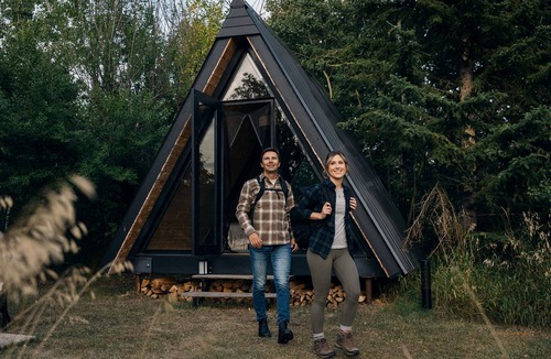 Division No. 10 Cabin | Pine Creek Retreat