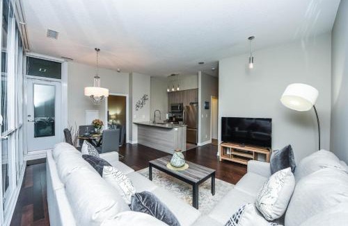 Downtown Mississauga Apartment | PlanURstay- Mississauga Downtown Square One Shopping Centre