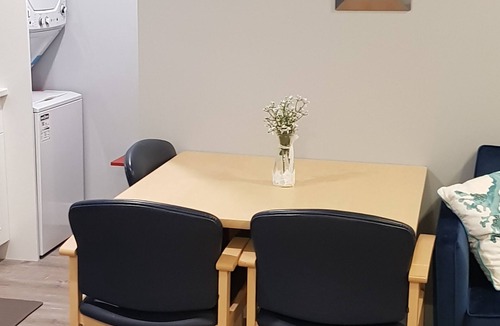 Saskatoon Apartment | Pleasant 1 Bedroom Private Suite in the Meadows