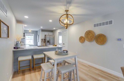 Port Clinton Cottage | Port Clinton Vacation Rental w/Boat Dock & Grill!
