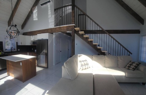 Alma Ski Chalet | Pour 6 personnes, Lac Saint-Jean : Quai-spa-kayaks