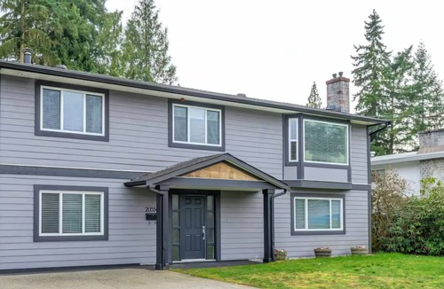 Langley House | Private 1 bedroom in Brookswood