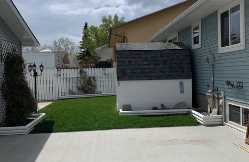 Calgary House | Private Guest Suite Close to Airport!