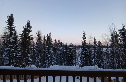 Yellowknife House | Private Lakeview Suite Near Downtown | Aurora Views | Cozy & Quiet