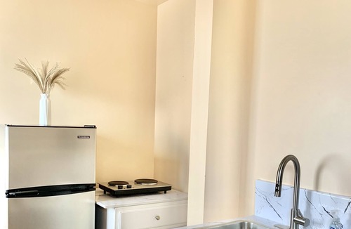 Charlottesville House | Private Woodside Cottage Lower Level - Minutes from downtown