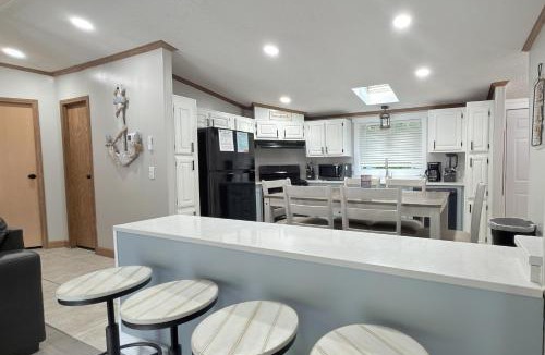 Put-in-Bay House | Put-in-Bay Island Club #102