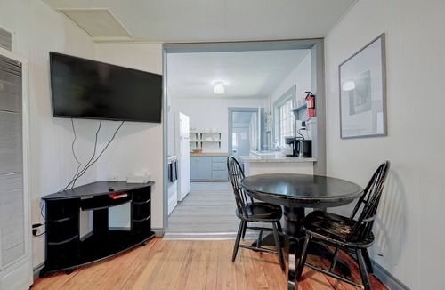 Sylvan Lake Cabin | Quaint Cabin blocks from Lakeshore drive, amenities and the beach!