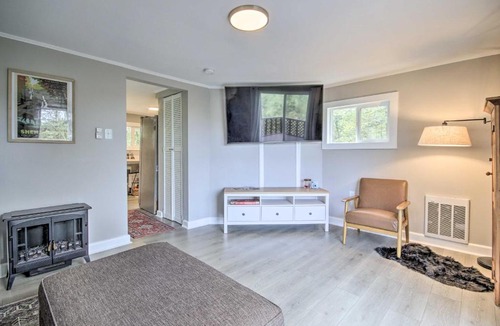 Mount Jackson House | Quaint Mt Jackson Cottage with Sweeping Views!