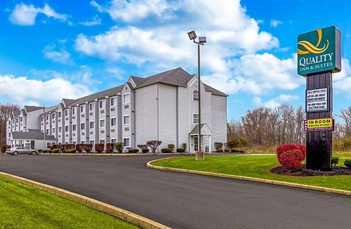 North Lima Hotel | Quality Inn & Suites North Lima - Boardman