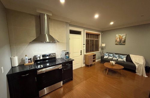 Arbutus Ridge House | Queen-bed Room2, SHARED Bathroom & Common Space