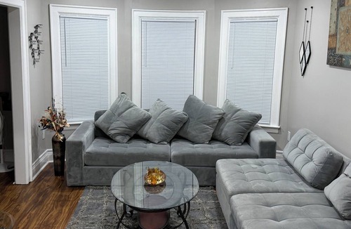 Downtown Buffalo House | Quiet 2nd Floor Apartment Walk to Medical Campus