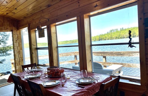Lincoln Cabin | Quiet cabin on Center Pond.