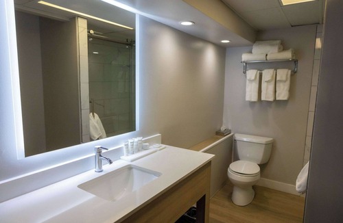 Fort St. John Hotel | Radisson Hotel Fort St. John
