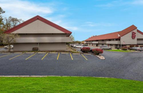 Independence Hotel | Red Roof Inn Cleveland - Independence