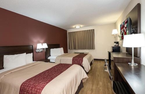 Maumee Hotel | Red Roof Inn Toledo - Maumee