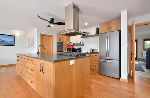 Cape Breton Island House | Redbird Lakehouse Suite