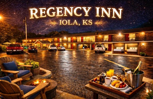 Iola Hotel | Regency Inn Iola