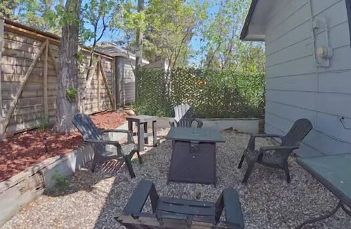 Candle Lake Cabin | Relaxing Waskateena Beach Retreat - walk to everything!